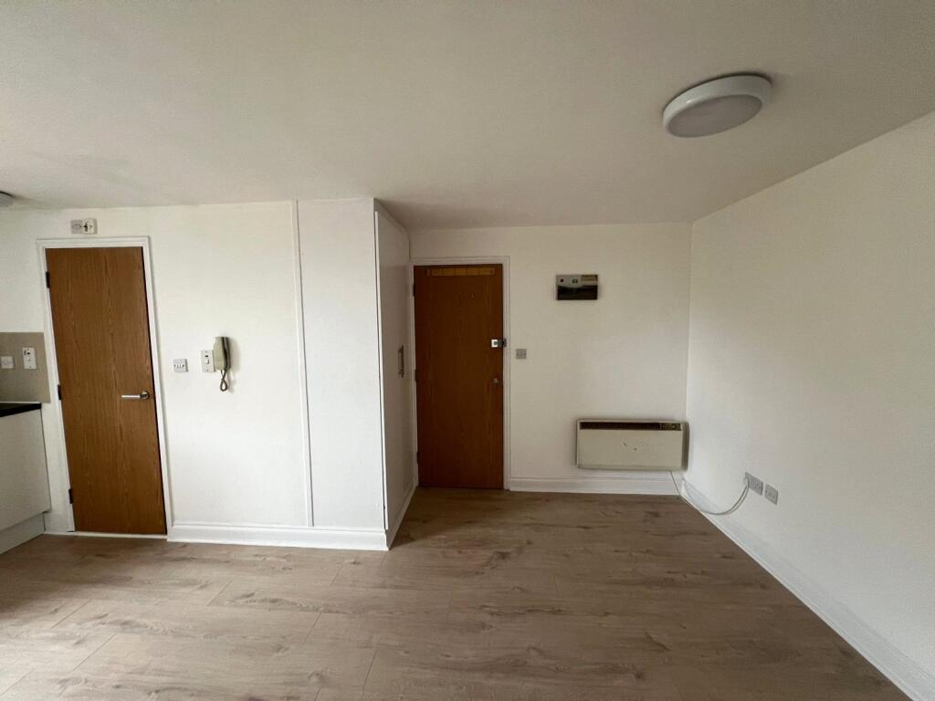 Studio apartment for rent