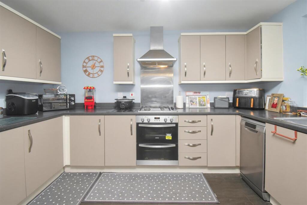 Park View, Corby - View 5