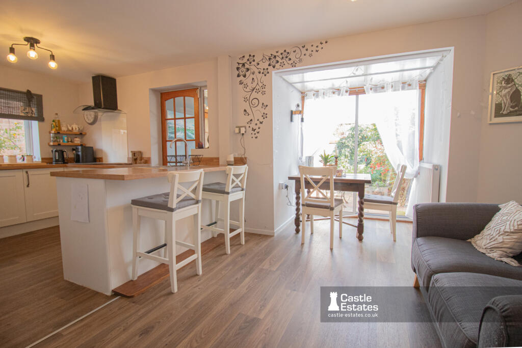 House in Nottingham - View 5