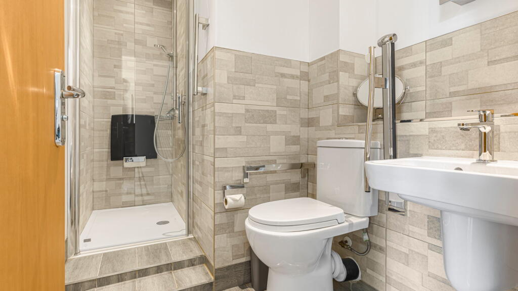 Additional image 19 of Apartment 6, Chatsworth House, Chepstow Place, Sutton Coldfield, B74 3TJ