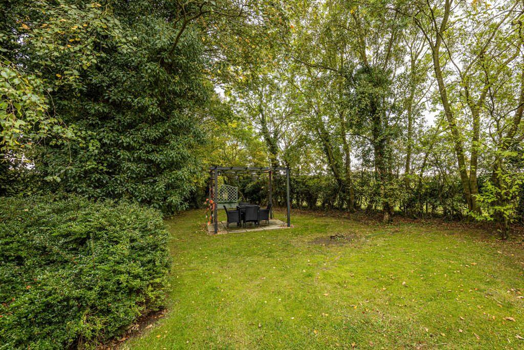 House in South Kesteven, Little Ponton and Stroxton - View 4