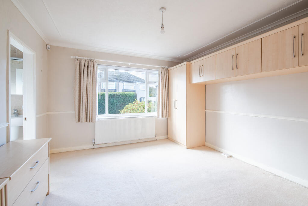 House in Bradford, Bingley - View 5