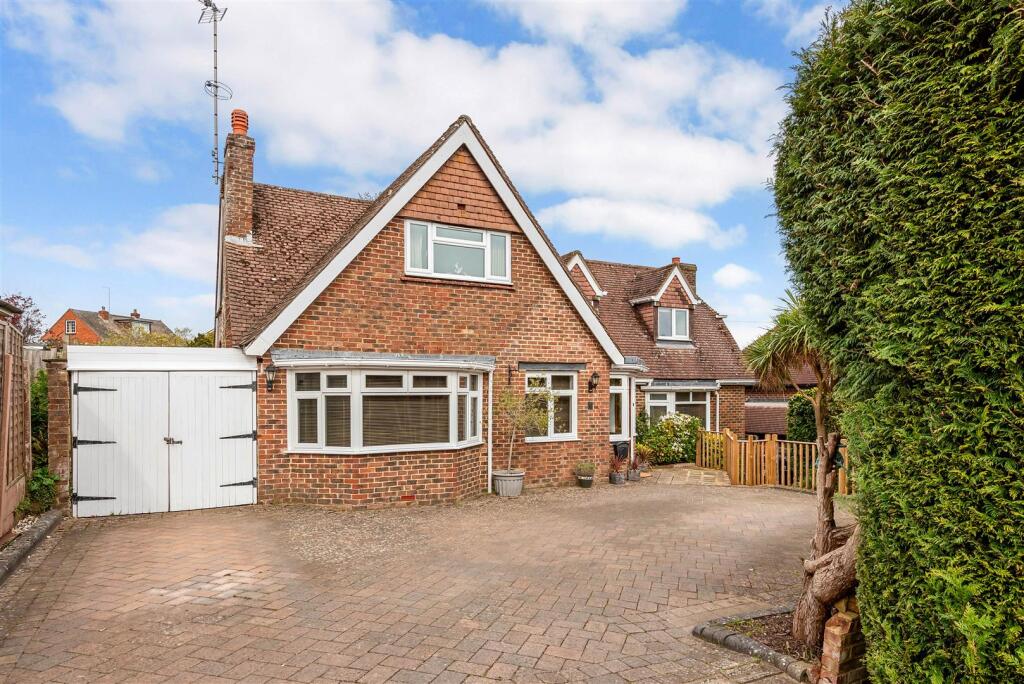 Main image of property: Maxwell Road, Arundel