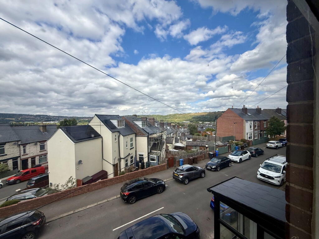 House in Sheffield - View 5