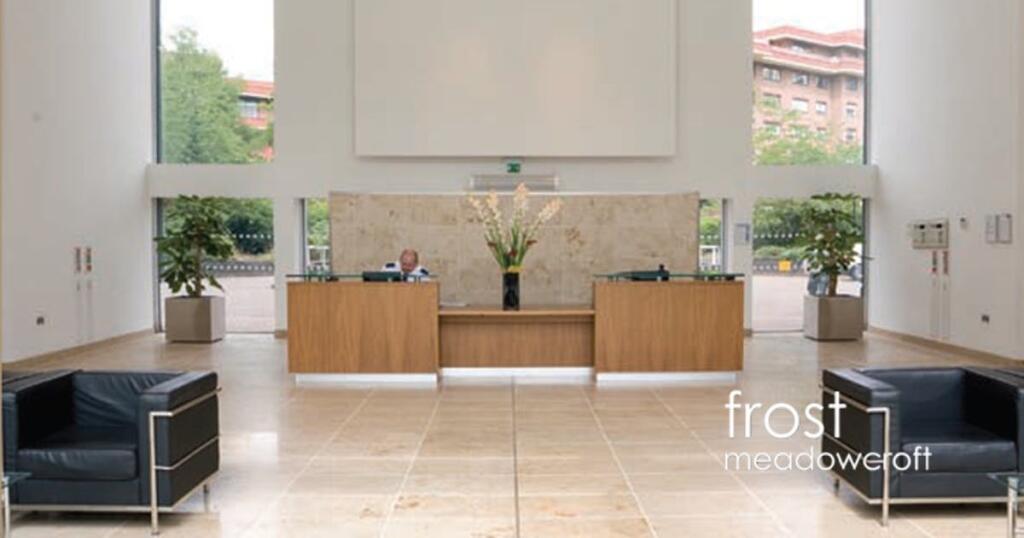72 Hammersmith Road Hammersmith London office 3.jpg