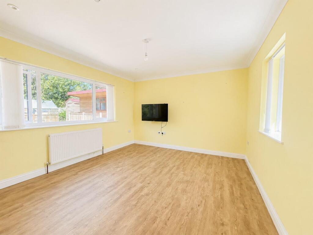 House in St. Leonards-on-Sea, Filsham - View 5
