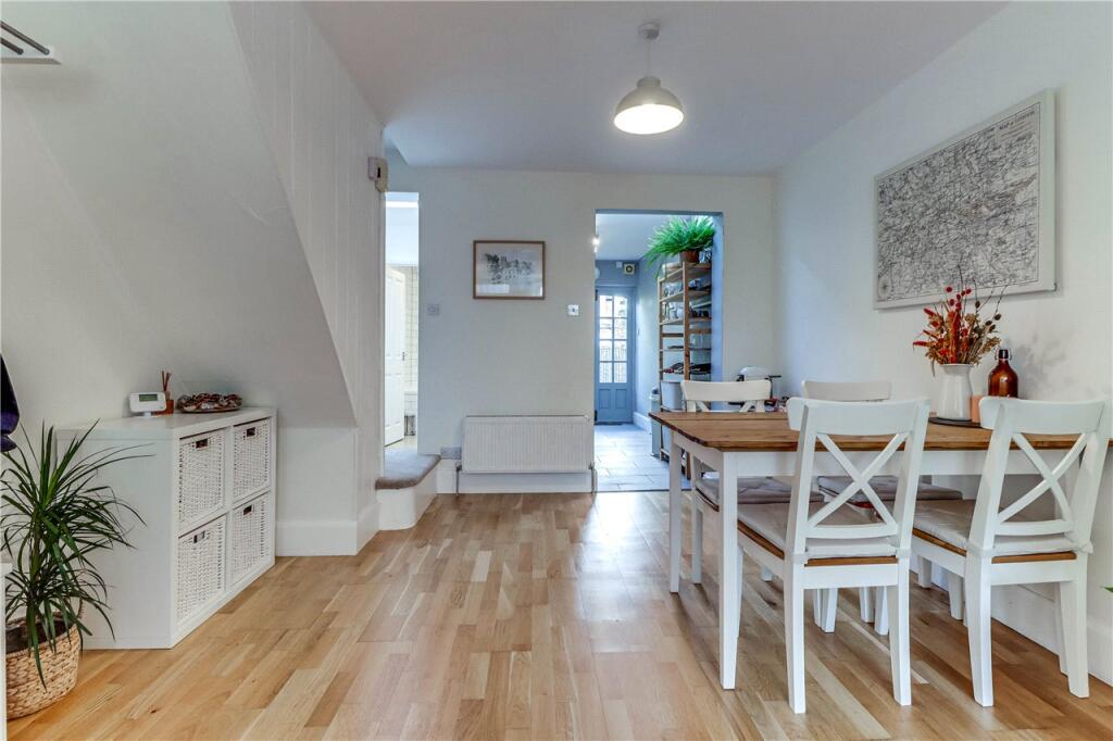 House in St Albans - View 5