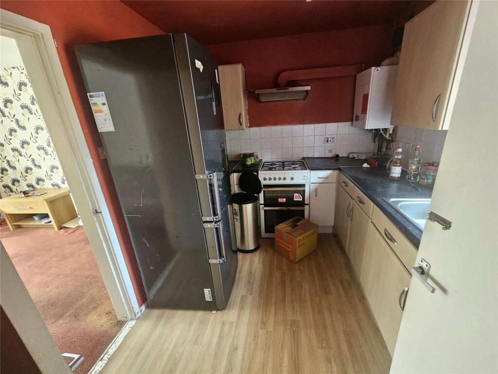 House in Wolverhampton, All Saints, Old Heath - View 4