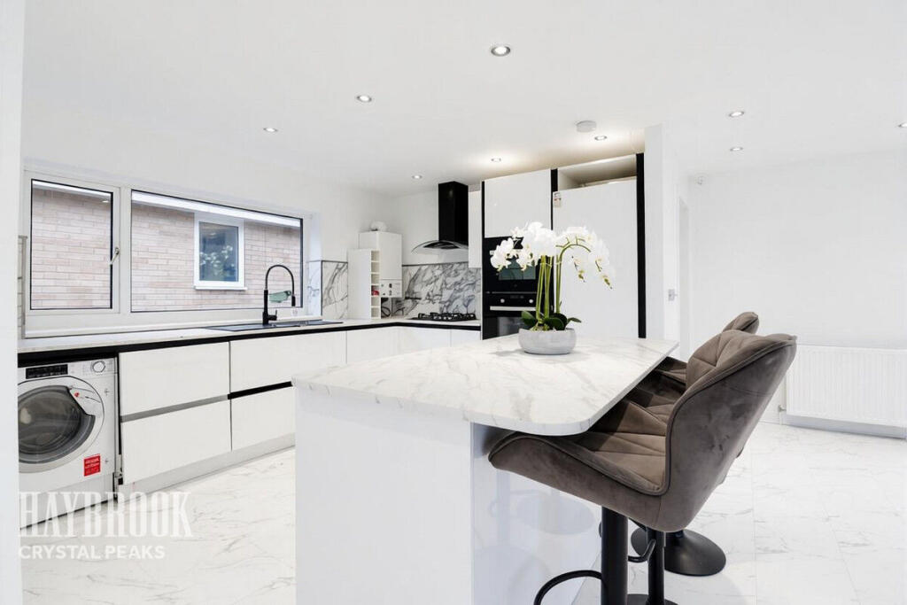 Staniforth Avenue, Eckington photo 2