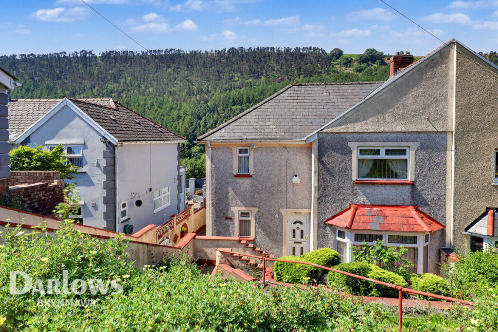 House in Newport, Abertillery - View 5