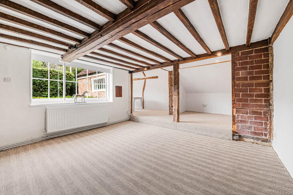House in Brighton - View 3