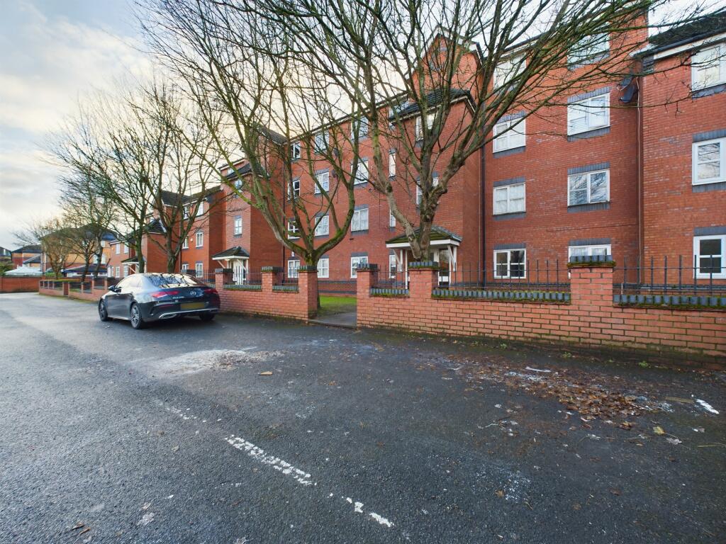 Property photo 8