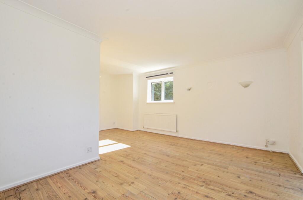 House in Hemel Hempstead, Amersham - View 5
