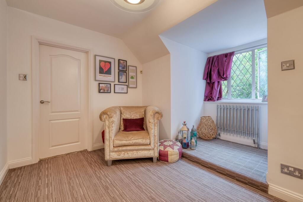 Additional image 24 of Dickens Heath Road, Shirley, B90