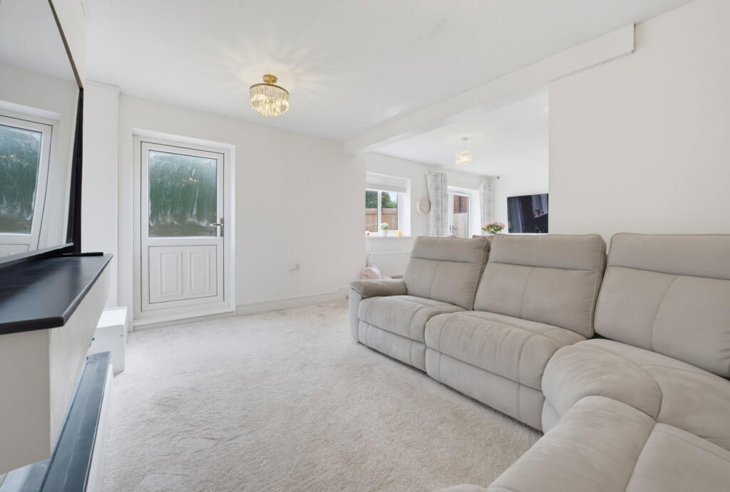 House in Swansea - View 4