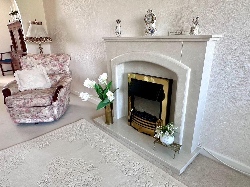 Apartment in Havant, Hampshire - View 5