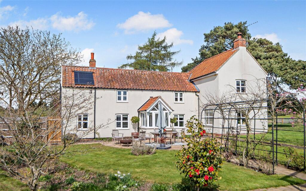 House in Norwich - View 2