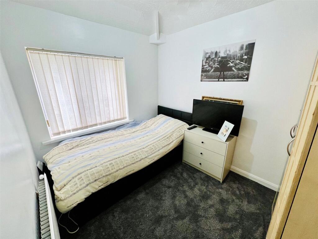 Additional image 13 of Fox Green Crescent, Birmingham, West Midlands, B27