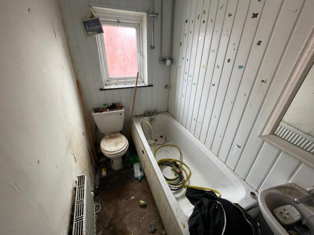 House in Preston, St. Matthew's, Fishwick - View 3
