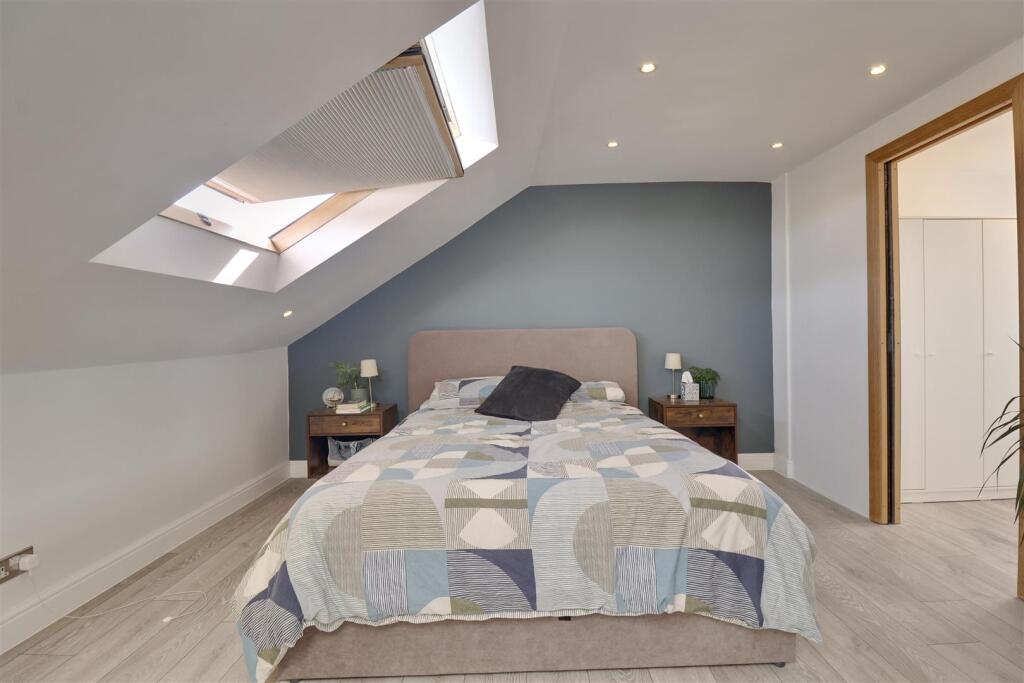 Apartment in Portsmouth - View 4