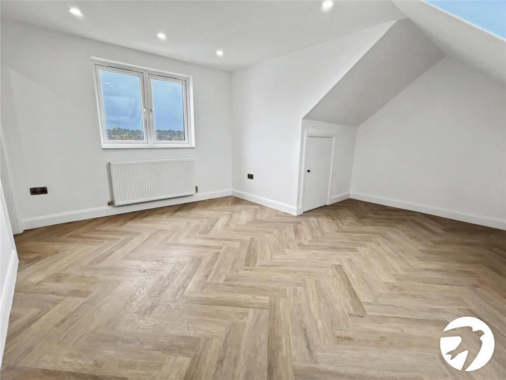 Mount Culver Avenue, Sidcup, Kent, DA14 photo 4