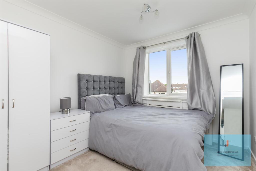 Forge Close, Portslade, Brighton photo 5