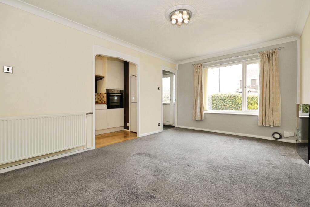 Fossdale Close, Knaresborough, North Yorkshire, HG5 photo 3