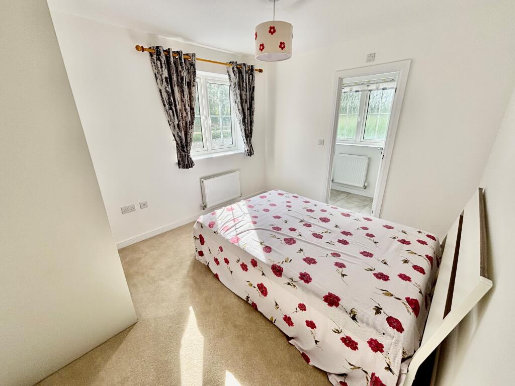House in Salisbury - View 5