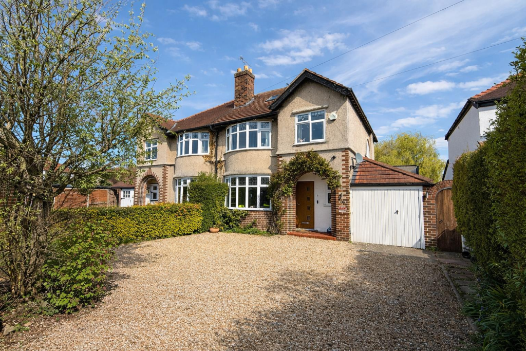 Sandham Grove, Heswall, Wirral photo 3