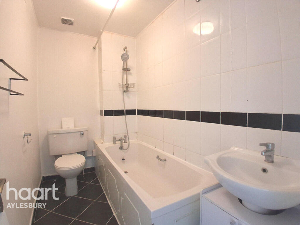 Main image of property: Hillington Close, AYLESBURY