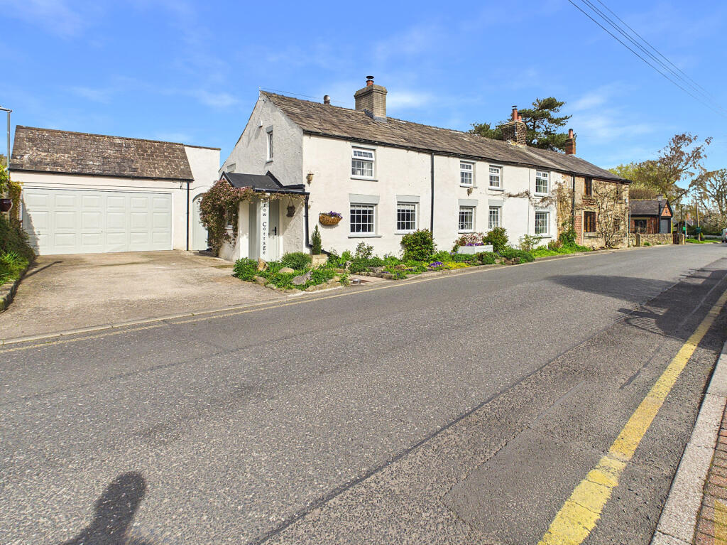 Main image of property: Cartford Lane,  Preston, PR3