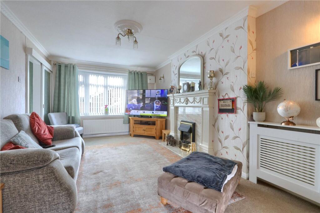 Bolton Close, Redcar, TS10 photo 4