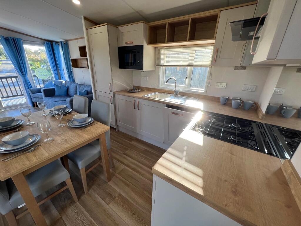 Additional image 4 of Two Bed Sunseeker Spirit (39x12) 2023, Dovecote Riverside Park, Welford Road, Bidford-upon-Avon, Warwickshire, B50 4NP