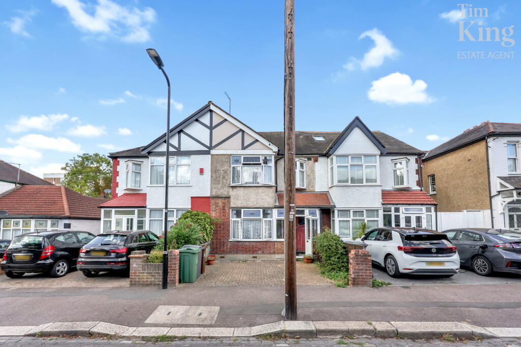 3-bed terraced on Chingford Avenue, London, E4 6RP, £539,000