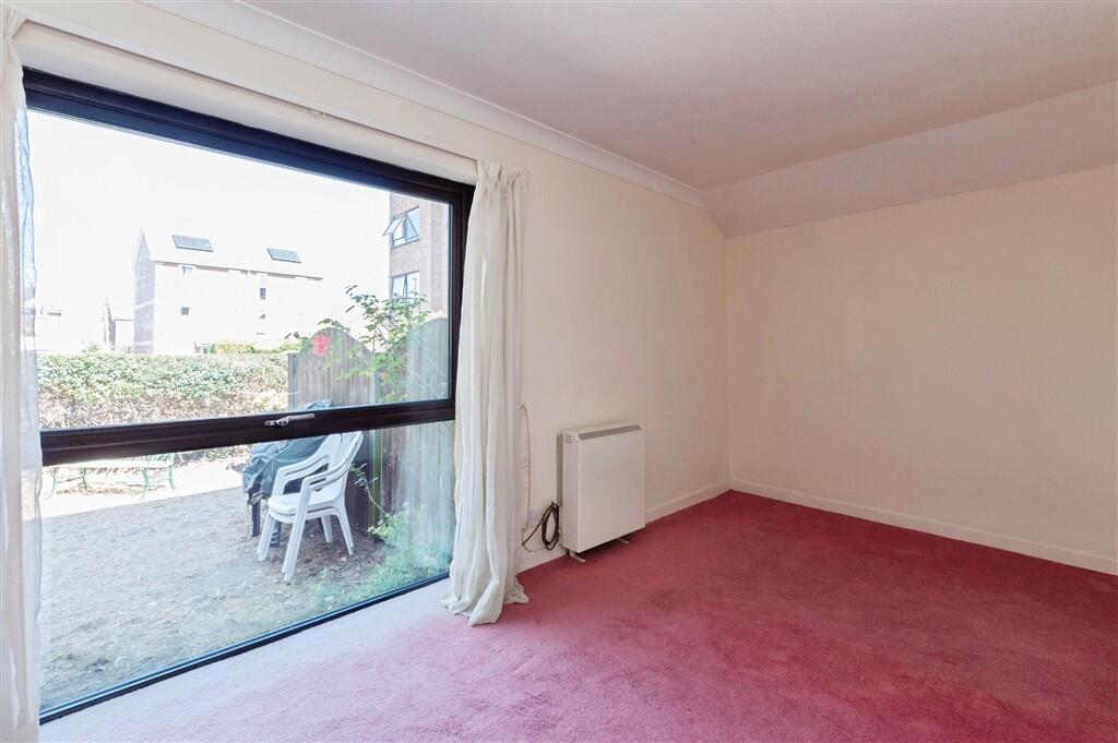 Apartment in Bournemouth - View 4