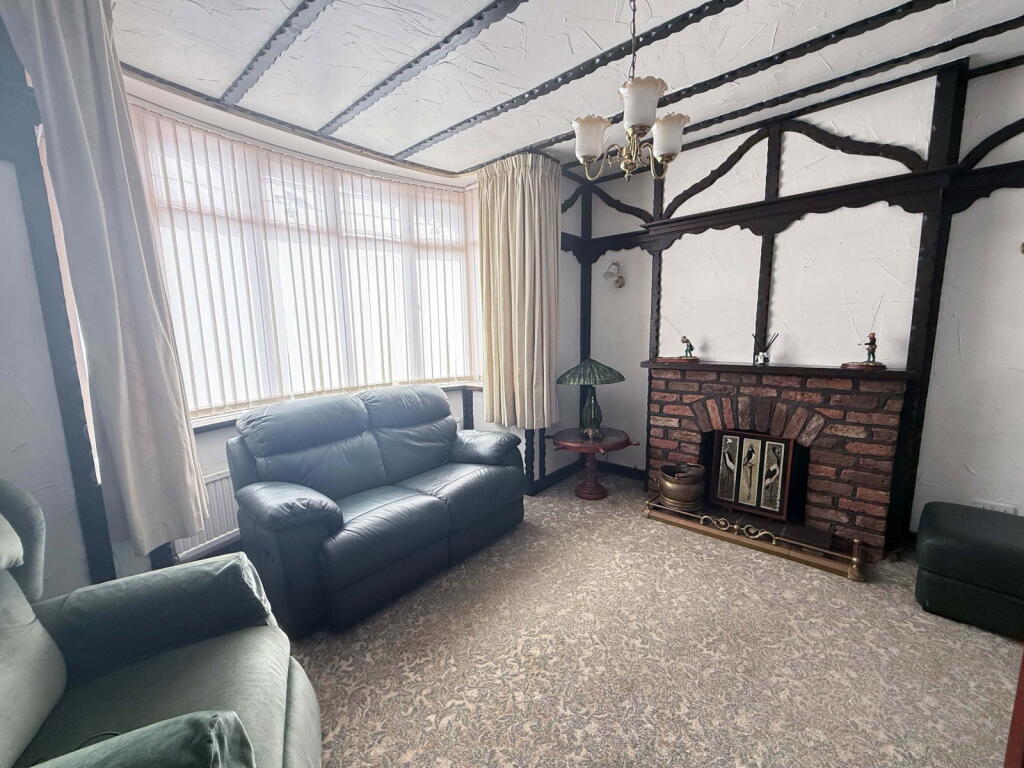 House in Sefton, Liverpool City Region - View 3