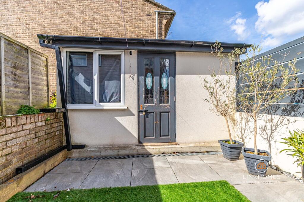 Additional image 12 of Cooke Road, Poole, BH12