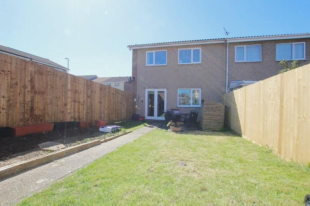 Vetch Walk, Haverhill, Suffolk, CB9 photo 3