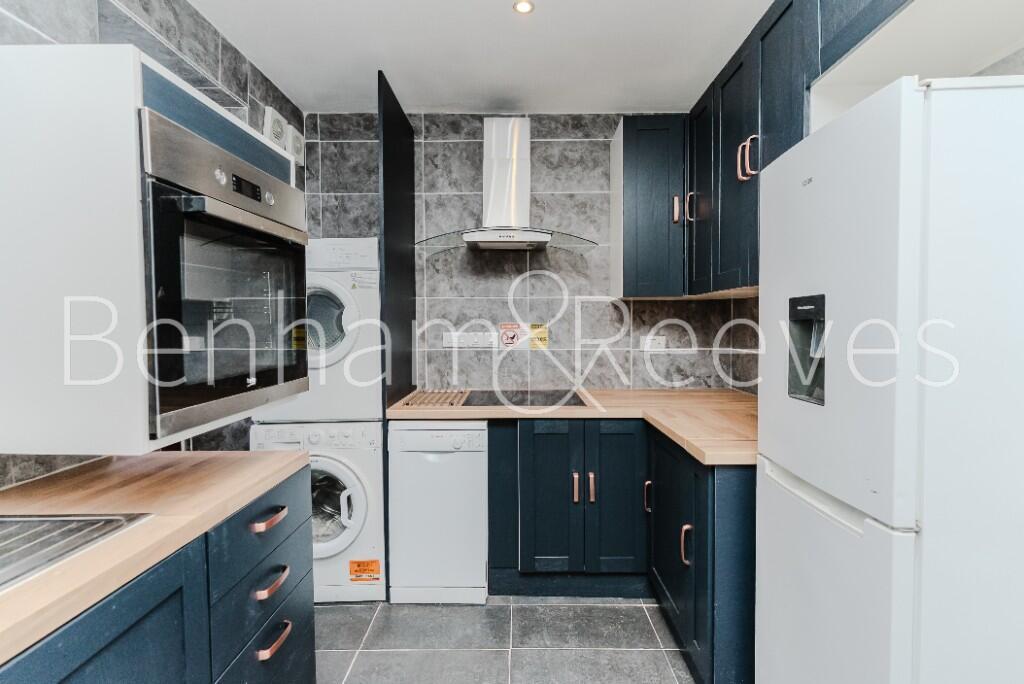 Main image of property: Germander Way, London, E15
