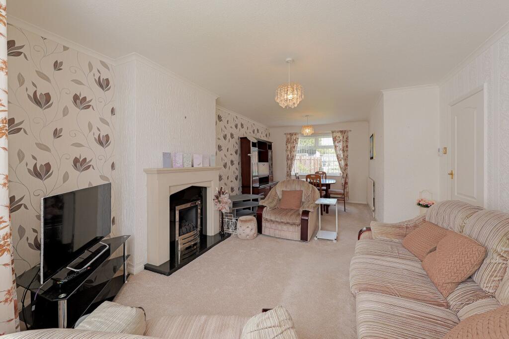 Northfield Drive, West Moor, NE12 photo 3