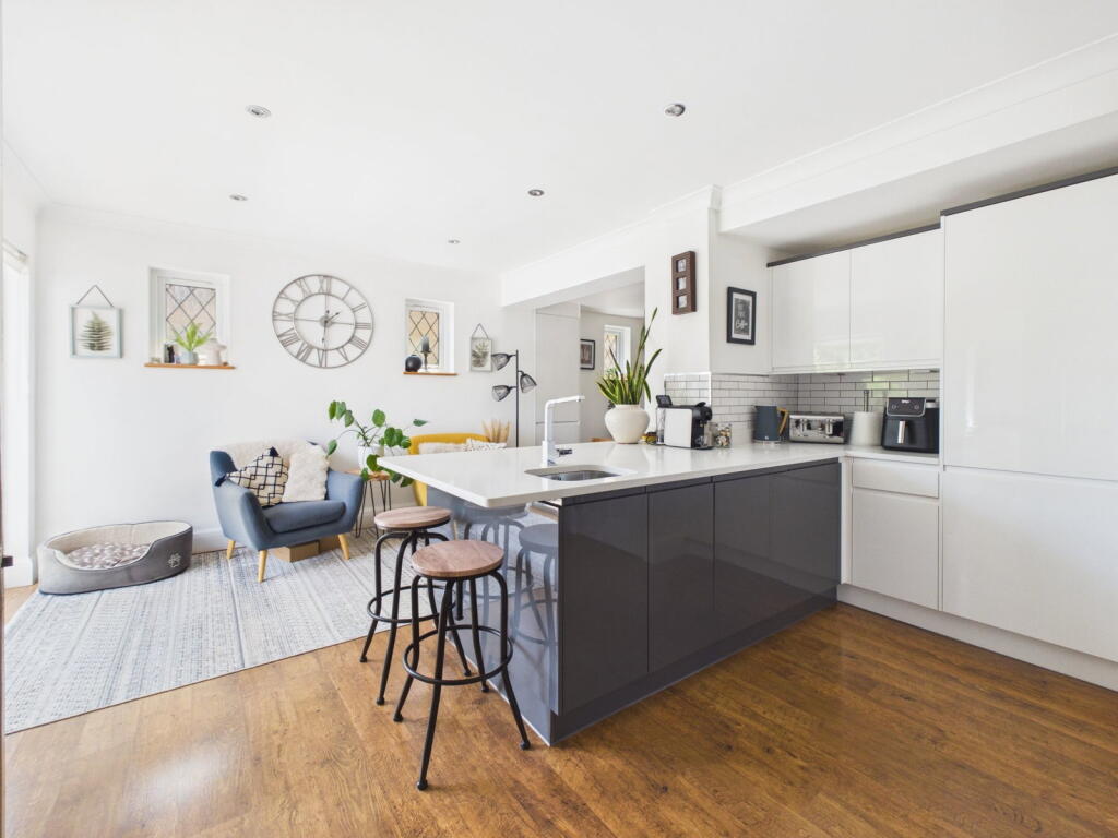 Rectory Road, Worthing, BN14 7PN photo 5