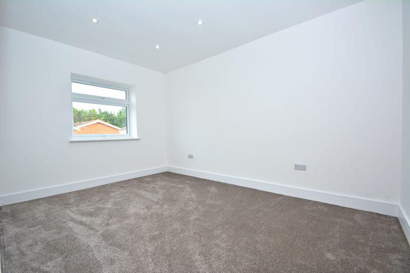 Warden Bay Road, Leysdown photo 4