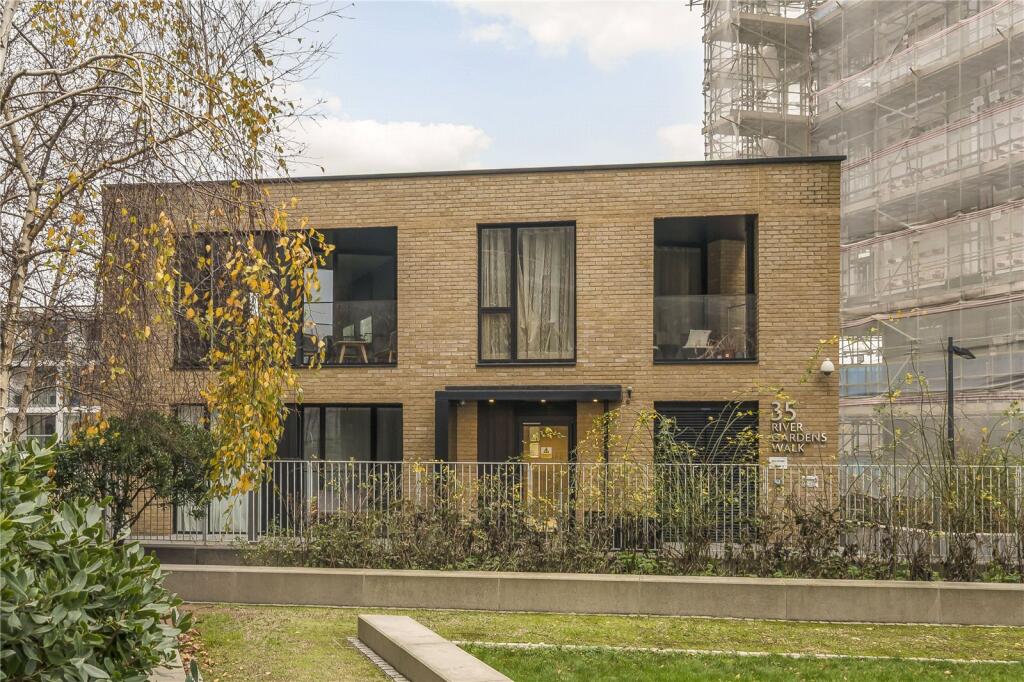 Main image of property: River Gardens Walk, Greenwich, London, SE10