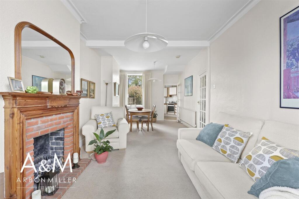 House in London - View 5