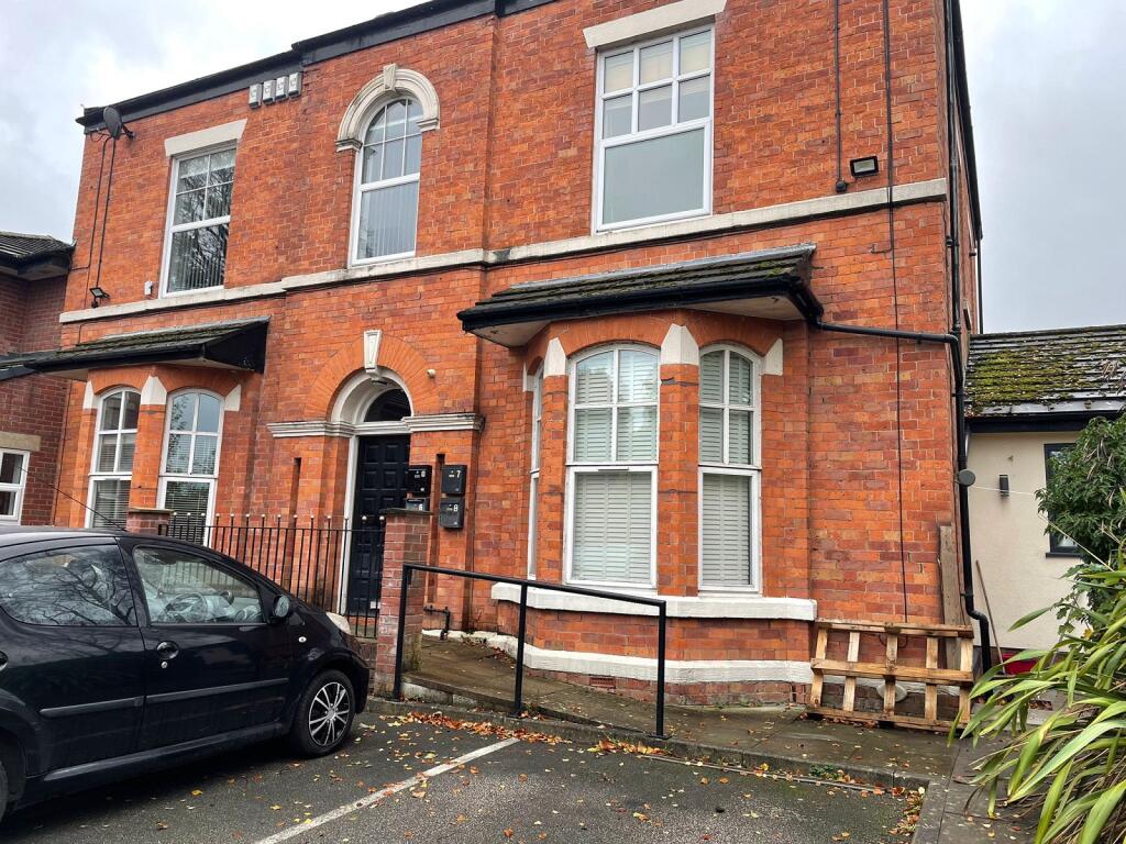 Main image of property: Broomfield House, Bradley Lane, Standish, Greater Manchester. WN6 0HZ