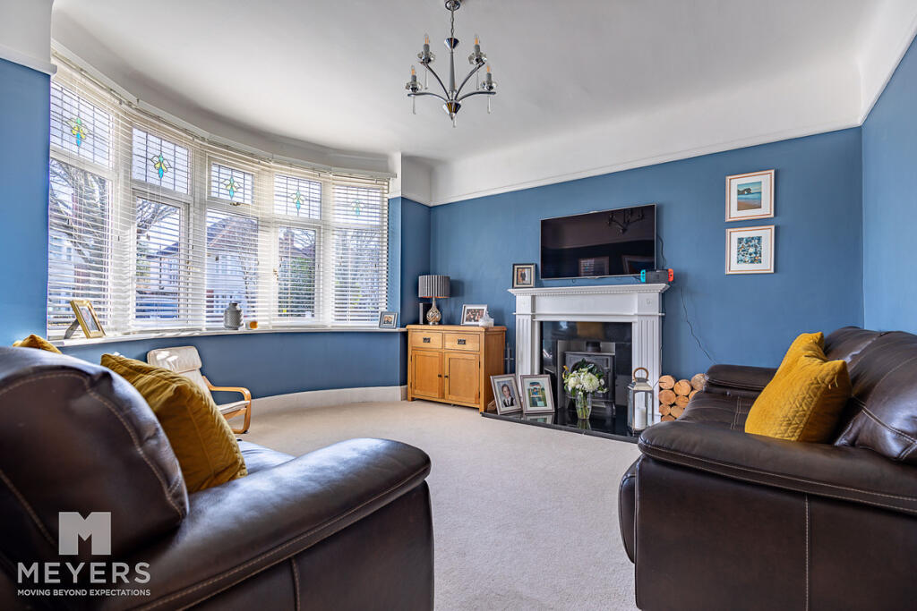 House in Bournemouth, Littledown - More