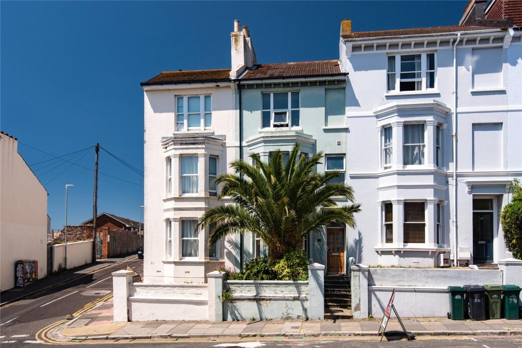 Main image of property: Queens Park Road, Brighton, East Sussex, BN2