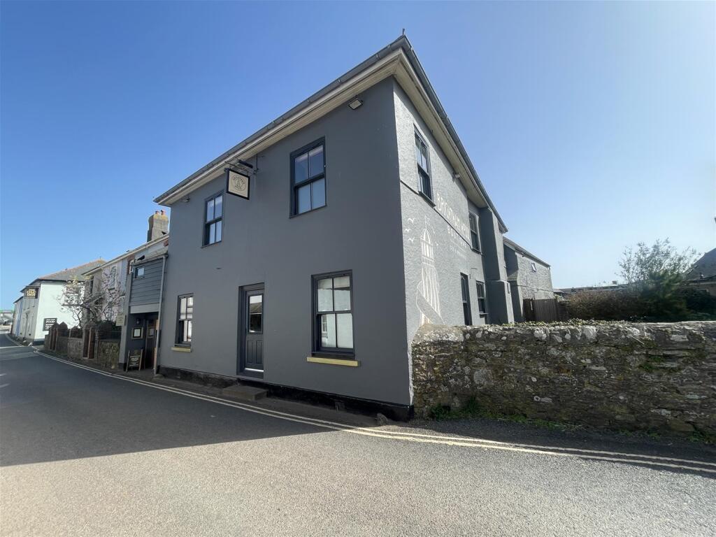 Main image of property: Charming Boutique Guest House set in the heart of the South Hams, Malborough, Devon