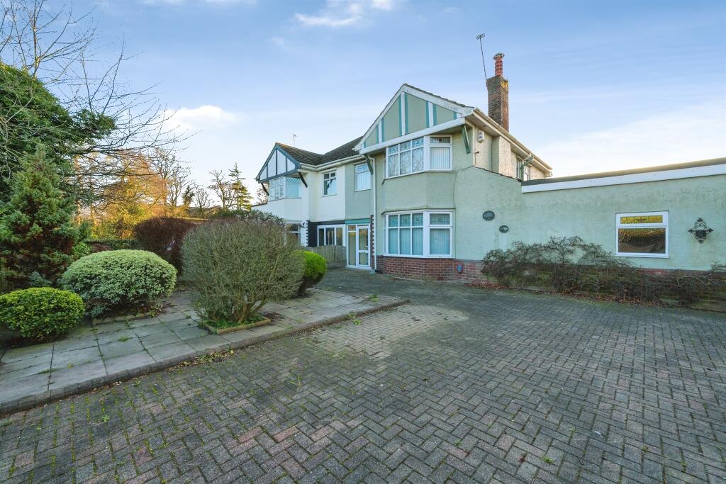 Main image of property: New Chester Road, Wirral