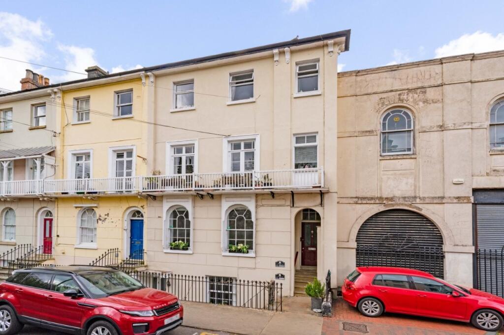 Main image of property: York Road, Tunbridge Wells, Kent